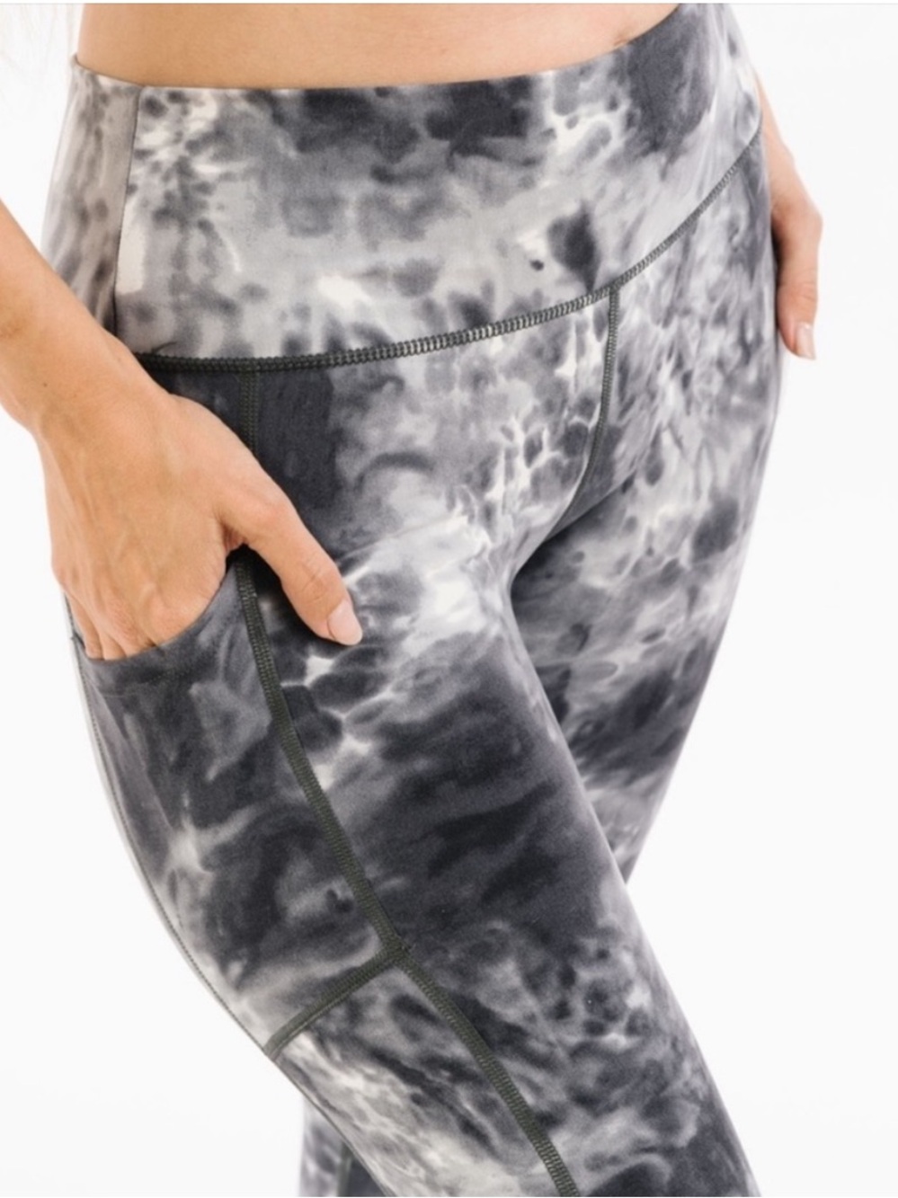 Zyia Storm Hendrix Soft and Snug Legging 6-8 Gray Tie Dye